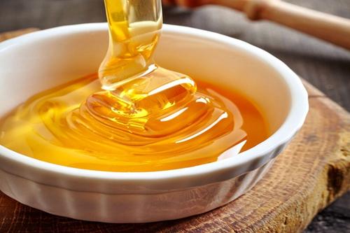 經(jīng)常喝蜂蜜水對(duì)皮膚有什么好處 如何正確喝蜂蜜水