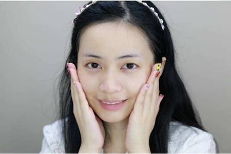 防曬和隔離哪個(gè)先用，防曬使用的正確順序方法