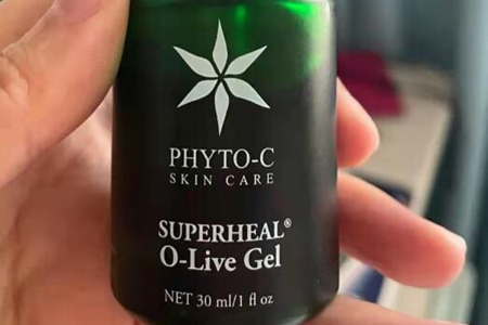 油皮痘肌用什么精華液？這四款溫和好用不傷膚能美白