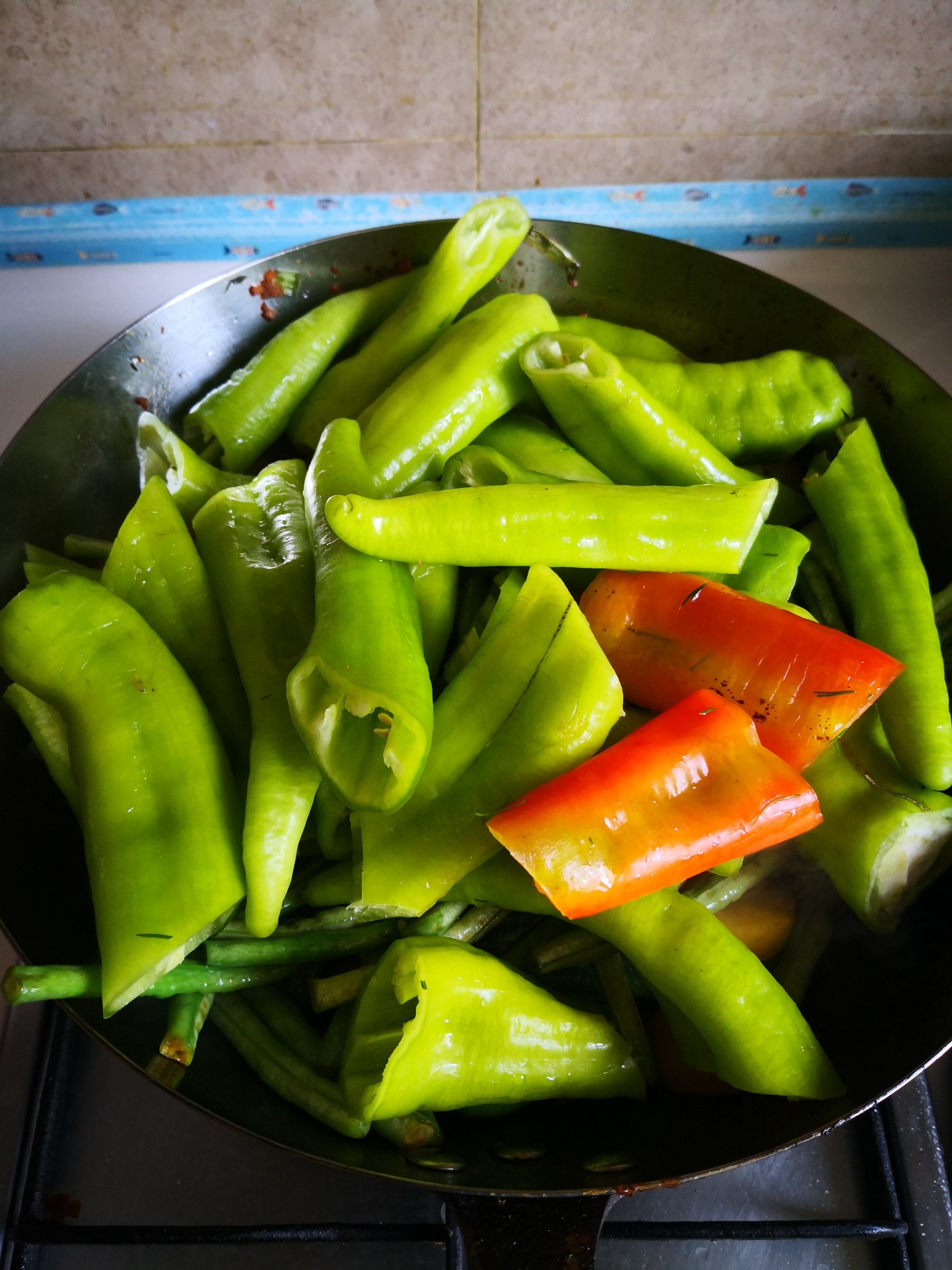 葷香豇豆烀咸菜的做法-家常味燉菜譜