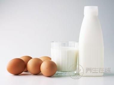 喝牛奶要注意 10種錯(cuò)誤喝法如同服毒