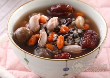 春天養(yǎng)肝多吃發(fā)芽蔬菜，3原則養(yǎng)肝