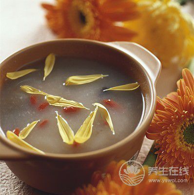 夏天多雨，濕氣加重怎么辦？試試兩款藥膳