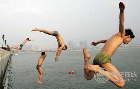 立秋后，反復(fù)燥熱上火是怎么回事，怎么辦