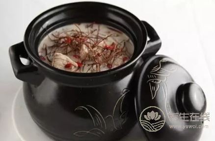 早春清熱祛濕 不妨來個當季靚湯 早春清熱祛濕 不妨來個當季靚湯
