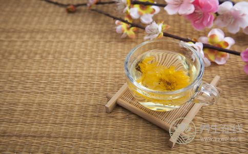夏天解暑喝冷飲？少碰為好