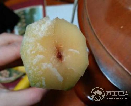 清明后甘蔗毒過(guò)蛇 這些甘蔗千萬(wàn)不要吃