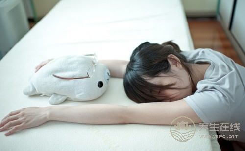 為什么中國人愛睡午覺？有什么說法嗎