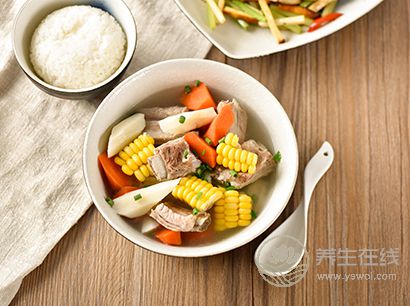 夏季健脾祛濕喝什么湯 夏季健脾祛濕喝什么湯