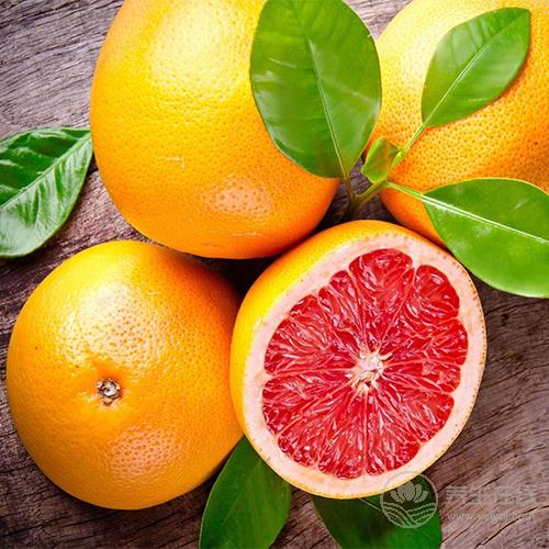 秋季養生：常吃柚子能能收獲3大好處，但有2種人千萬別碰