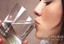 秋季皮膚干燥有哪些補(bǔ)水方法?