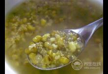 夏季排濕毒，這7種超級食物要收好