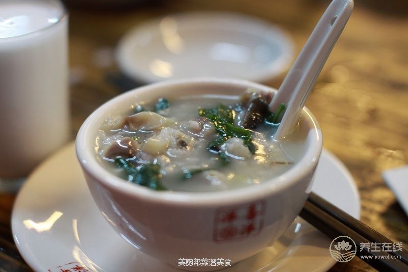 夏季清熱利濕多吃豆 推薦5道豆類食譜-易網<a href=http://www.aoa7937.com/ target=_blank class=infotextkey>健康養生</a>網 夏季清熱利濕多吃豆 推薦5道豆類食譜