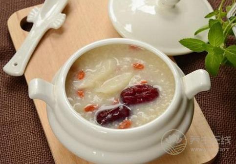 白露節(jié)氣衣食住行指南 腎氣不足及時(shí)添衣