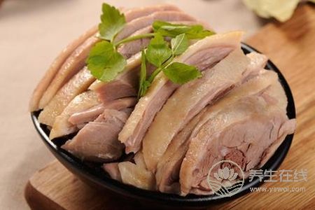 中秋節(jié)吃什么傳統(tǒng)食品?中秋節(jié)有哪些習(xí)俗?