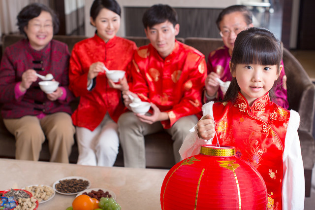 南北過年差異有哪些?文化的差異體現在這里-易網健康<a href=http://www.aoa7937.com/jkys/ target=_blank class=infotextkey>養生</a>網 南北過年差異有哪些?文化的差異體現在這里