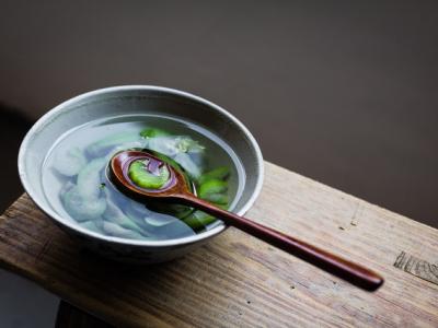 夏季適合喝什么養(yǎng)生湯，這些養(yǎng)生湯能降火排毒