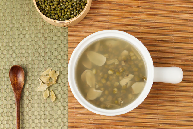 冬季預防血壓養生湯？家里老人再也不怕高血壓了