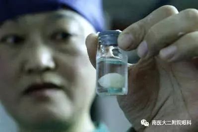 老年人看不清楚真的就是眼睛老花了嗎？
