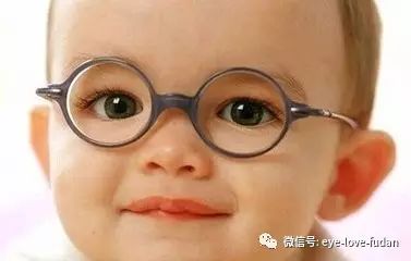 高度近視一定會(huì)遺傳給下一代嗎? 高度近視一定會(huì)遺傳給下一代嗎?