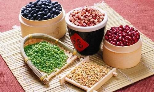 眼睛紅有血絲是怎么回事？
