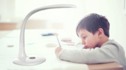 握筆姿勢不正確比玩電腦更傷眼 握筆姿勢不正確比玩電腦更傷眼