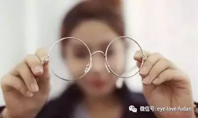 近視的世界是怎么樣的？