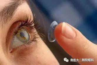 近視眼跑步戴不戴眼鏡？
