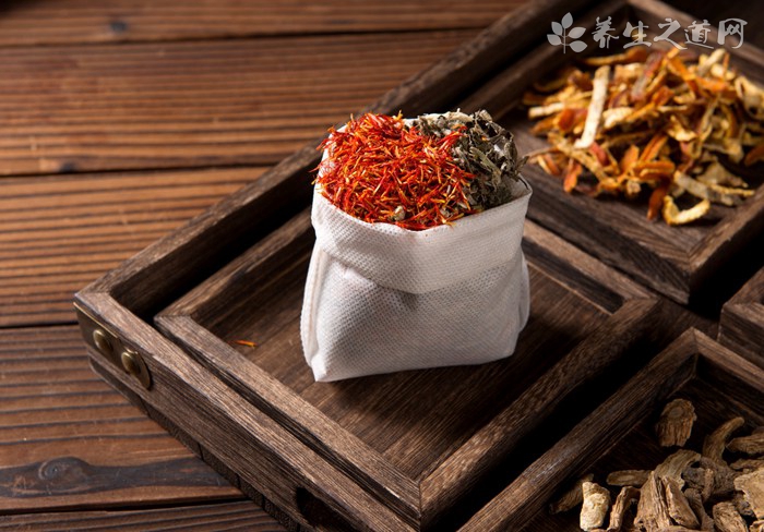 用什么藥泡腳養(yǎng)腎陰