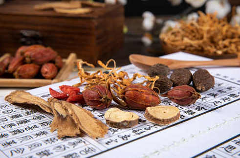 中醫(yī)11個(gè)有效去腳氣的方法