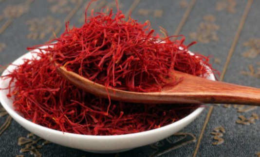 喝藏紅花后一周皮膚變好了(藏紅花的功效)-易網健康<a href=http://www.aoa7937.com/jkys/ target=_blank class=infotextkey>養生</a>網 喝藏紅花后一周皮膚變好了(藏紅花的功效)