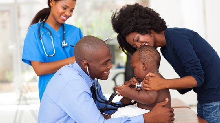 小兒發熱的病因病機是什么？中醫推拿療法有效治療小兒發熱