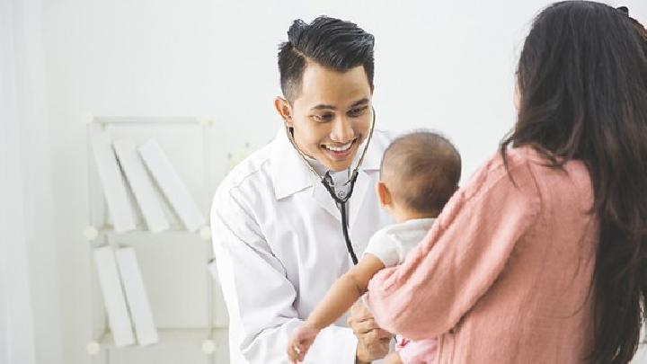 孩子濕氣重有什么表現？兩招小兒推拿法幫孩子祛濕氣