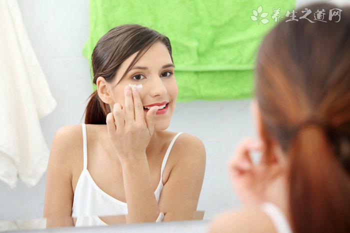 三十歲的女人怎么保養(yǎng)臉部