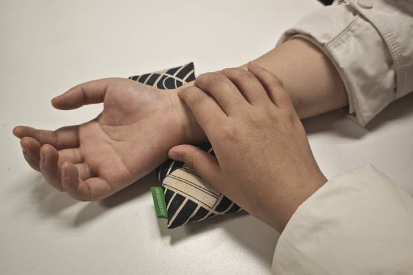 三九貼有用嗎-易網(wǎng)健康養(yǎng)生網(wǎng) 三九貼有用嗎