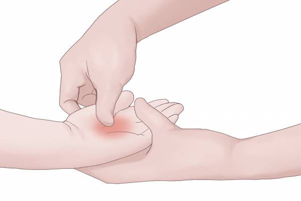 常按摩八髎穴的好處 按摩八髎最佳時間-易網健康<a href=http://www.aoa7937.com/jkys/ target=_blank class=infotextkey>養生</a>網 常按摩八髎穴的好處 按摩八髎最佳時間