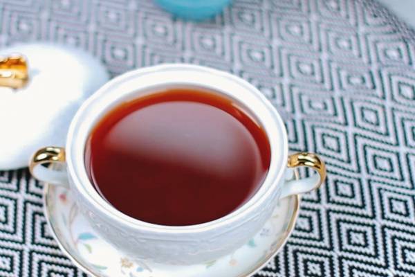 濕氣重的人能喝姜棗茶嗎 濕氣重怎么辦