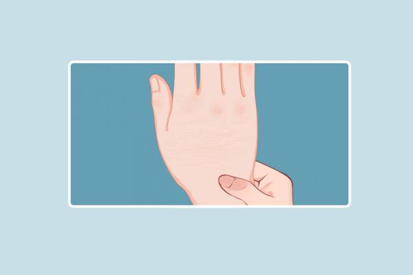 堅持按摩太淵穴的好處 什么時間按摩太淵最好-易網<a href=http://www.aoa7937.com/ target=_blank class=infotextkey>健康養生</a>網 堅持按摩太淵穴的好處 什么時間按摩太淵最好