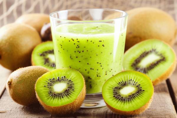 獼猴桃泡酒的功效和作用 獼猴桃泡酒的注意事項(xiàng)