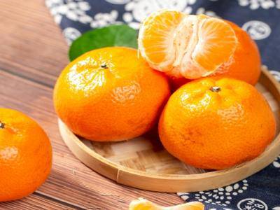 橘子皮泡水喝的功效和作用 橘子皮泡水喝的注意事項